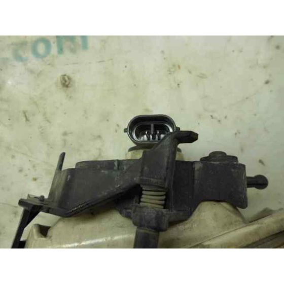 Faro Antiniebla Derecho para Ford Focus Berlina (Cak)