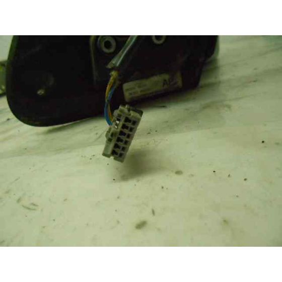 Retrovisor Derecho Para Nissan Almera