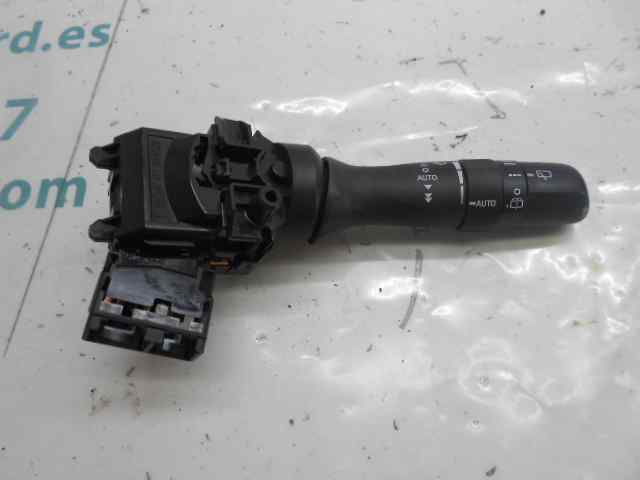 Mando Limpia Para Toyota Iq