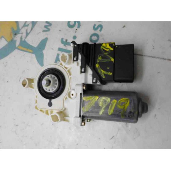 Motor Elevalunas Trasero Derecho Para Volkswagen Golf V Berlina