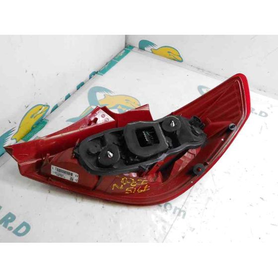 Piloto Trasero Izquierdo Para Opel Corsa D
