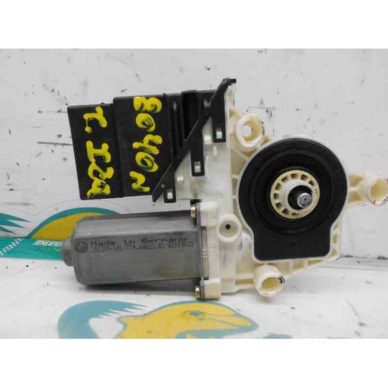 Motor Elevalunas Trasero Izquierdo Para Volkswagen Golf Iv Berlina