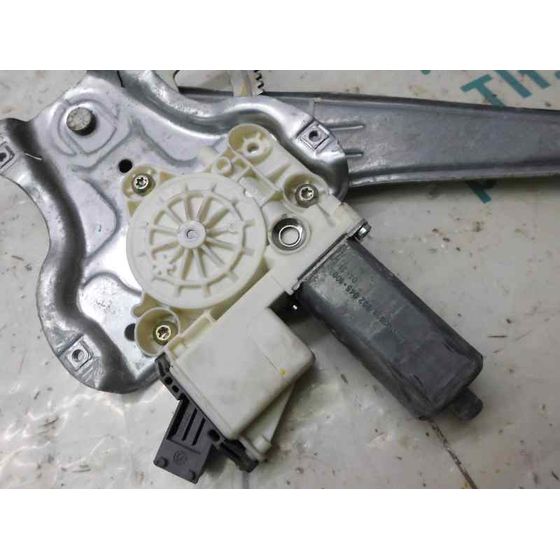 Elevalunas Trasero Derecho Para Toyota Avensis Berlina