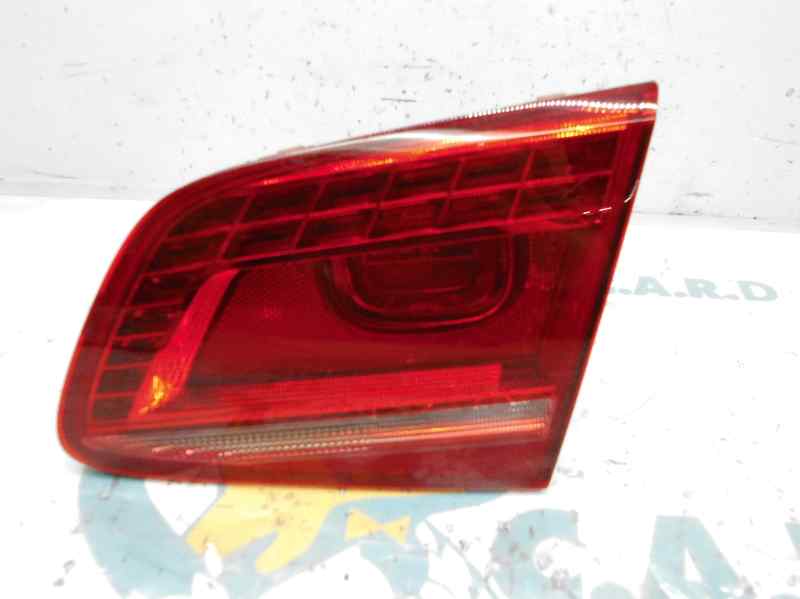 Piloto Trasero Derecho para Volkswagen Passat Lim. (362)