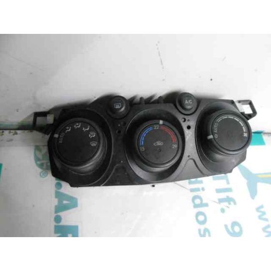 Mando Climatizador para Mazda 2 Lim. (De)