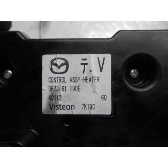 Mando Climatizador para Mazda 2 Lim. (De)