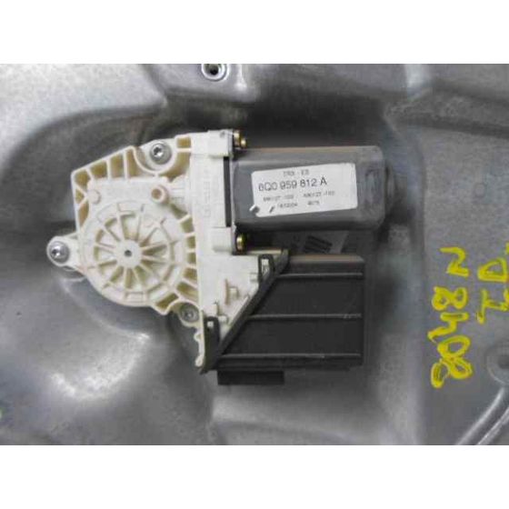 Elevalunas Trasero Derecho para Seat Ibiza (6L1)