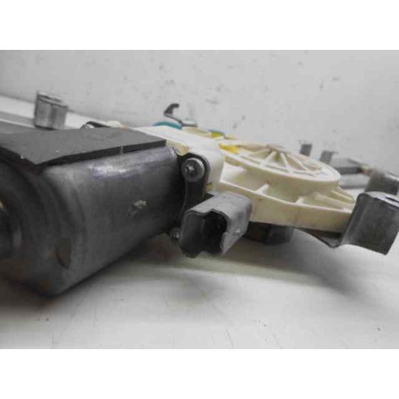Elevalunas Delantero Derecho Para Nissan Micra