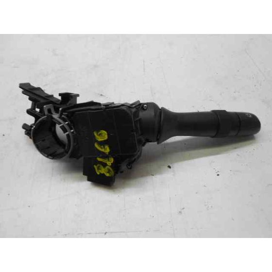 Mando Luces para Toyota Auris
