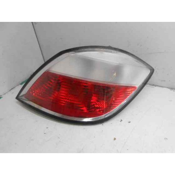 Piloto Trasero Derecho Para Opel Astra H Ber.