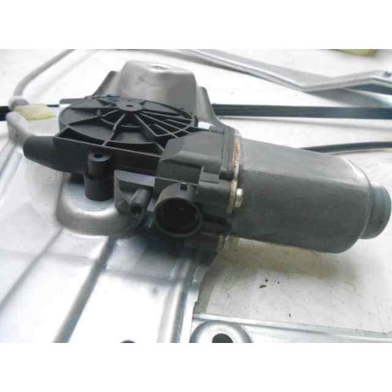 Elevalunas Delantero Derecho Para Renault Clio Iii
