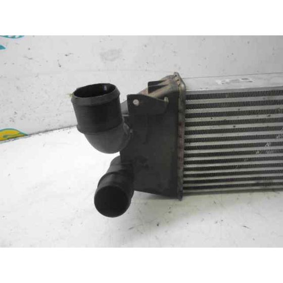 Intercooler Para Opel Zafira B