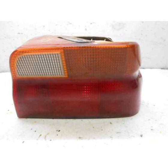 Piloto Trasero Derecho Para Ford Escort Berlina/Turnier