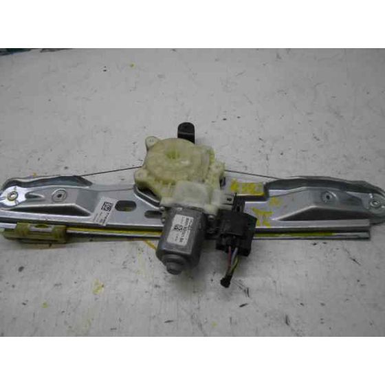 Elevalunas Trasero Izquierdo Para Ford Focus Lim.