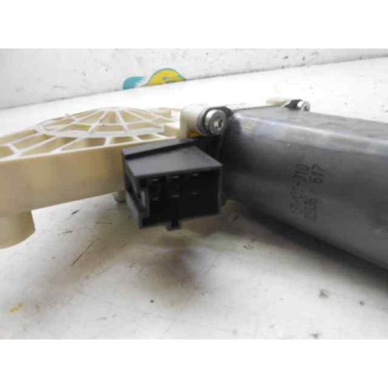 Motor Elevalunas Delantero Derecho Para Mercedes Clase A