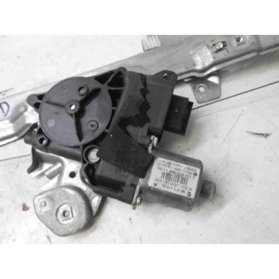 Elevalunas Delantero Derecho Para Peugeot 308