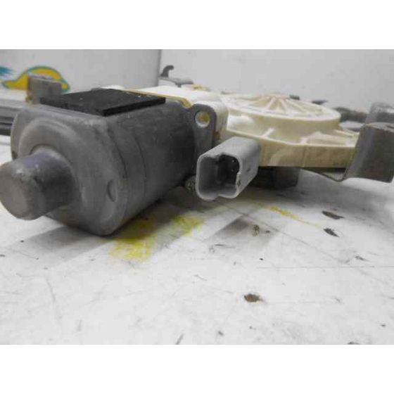 Elevalunas Delantero Derecho Para Nissan Micra