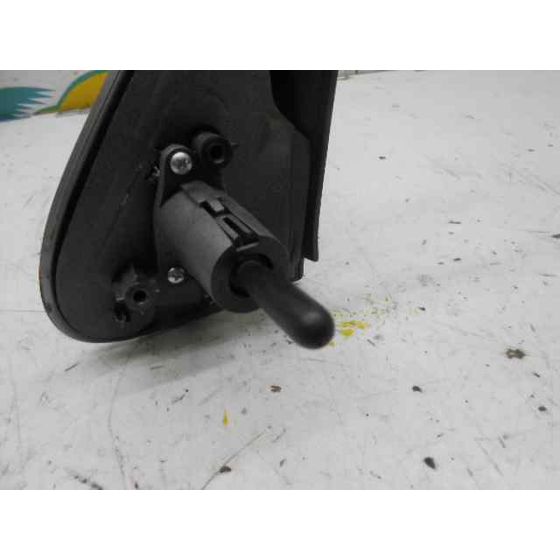 Retrovisor Derecho Para Nissan Micra