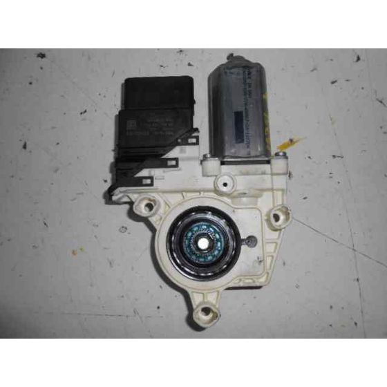 Motor Elevalunas Trasero Derecho Para Volkswagen Jetta