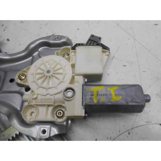 Elevalunas Trasero Izquierdo Para Toyota Avensis Berlina