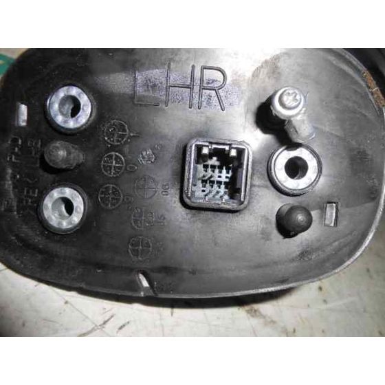 Retrovisor Derecho Para Hyundai Trajet