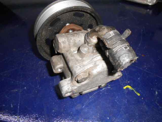 Bomba Direccion Para Volkswagen Golf Iv Berlina