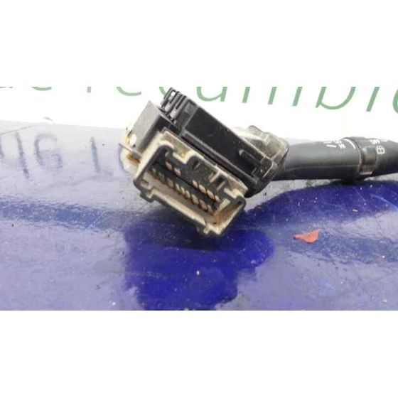 Mando Limpia para Toyota Land Cruiser (J12)