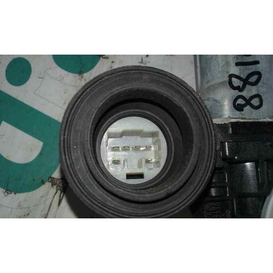 Elevalunas Trasero Derecho Para Toyota Prius