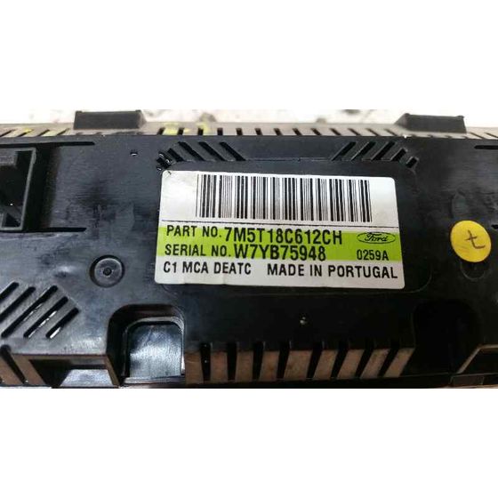 Mando Climatizador para Ford Focus Lim. (Cb4)