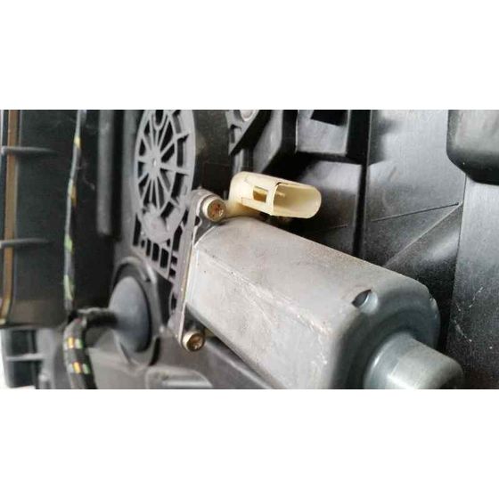 Elevalunas Delantero Derecho Para Ford Fiesta
