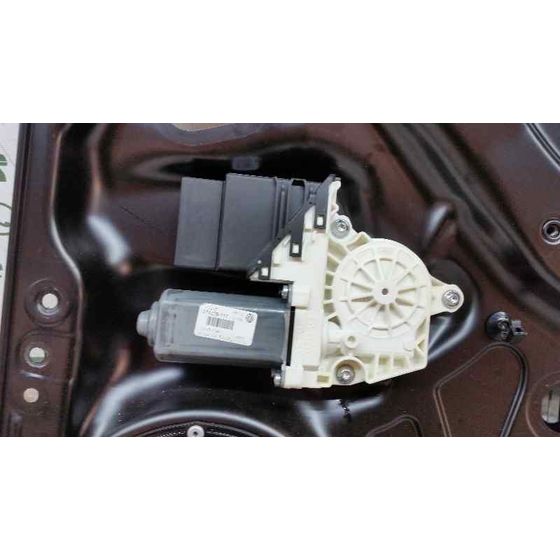 Elevalunas Trasero Derecho Para Volkswagen Passat Berlina