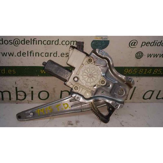 Elevalunas Trasero Derecho para Toyota Avensis Berlina (T25)