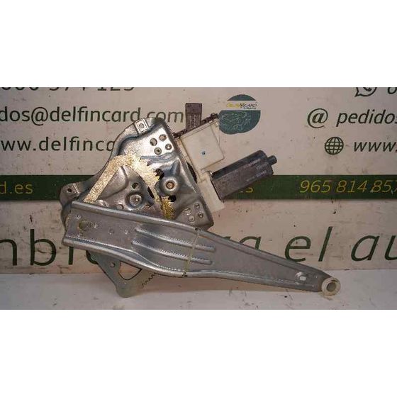 Elevalunas Trasero Derecho para Toyota Avensis Berlina (T25)