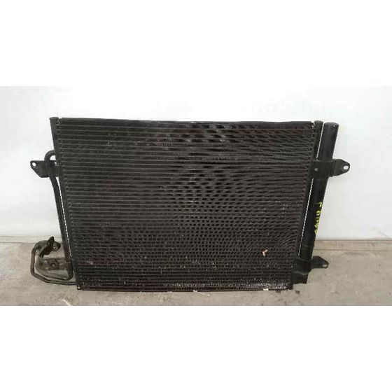 Condensador / Radiador Aire Acondicionado para Volkswagen Touran (1T1)
