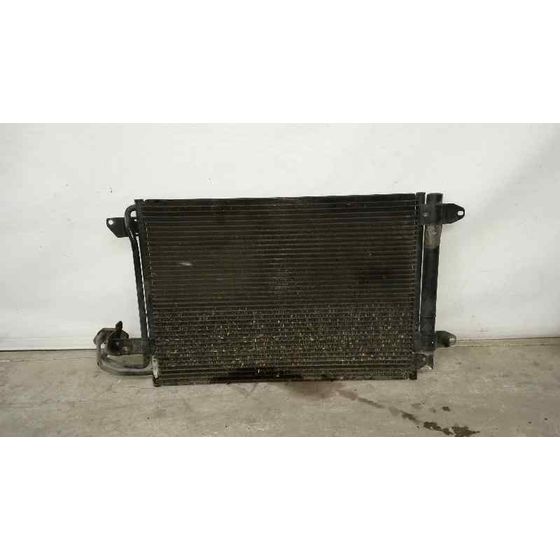 Condensador / Radiador Aire Acondicionado Para Volkswagen Golf V Berlina