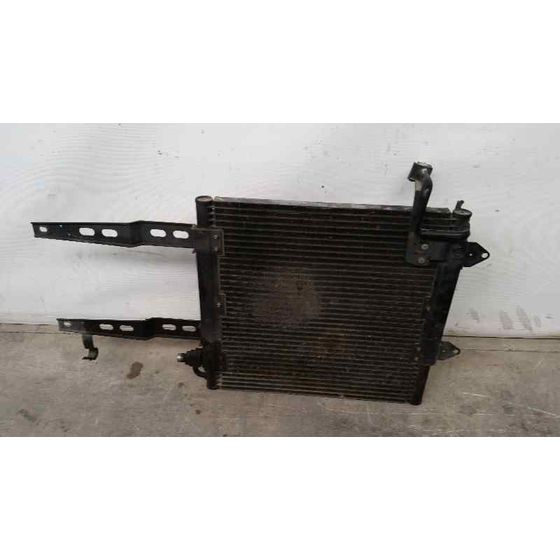 Condensador / Radiador Aire Acondicionado Para Volkswagen Polo Berlina