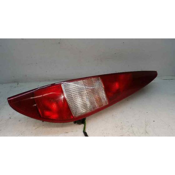 Piloto Trasero Derecho Para Ford Mondeo Turnier