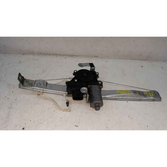 Elevalunas Trasero Derecho Para Ford Mondeo Turnier