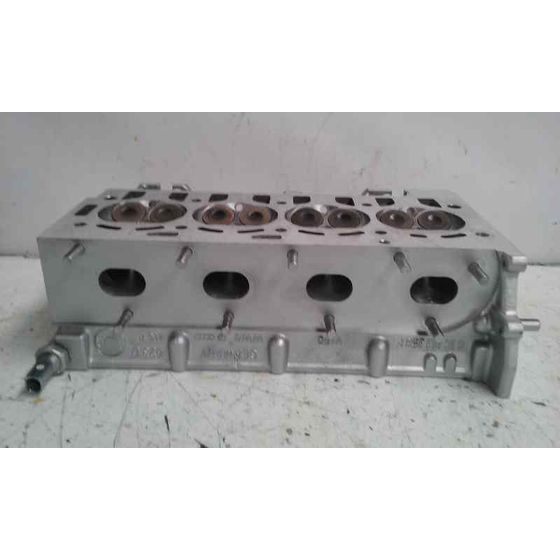 Culata Para Volkswagen Golf V Berlina