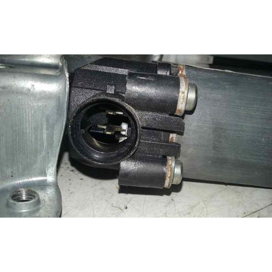 Elevalunas Delantero Derecho Para Nissan Almera