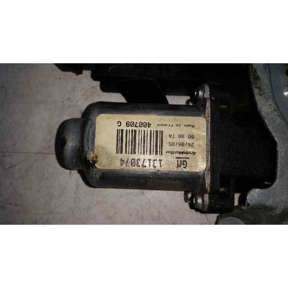 Elevalunas Delantero Derecho Para Opel Corsa C