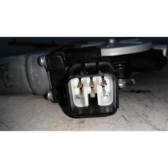 Elevalunas Delantero Derecho Para Mitsubishi Outlander