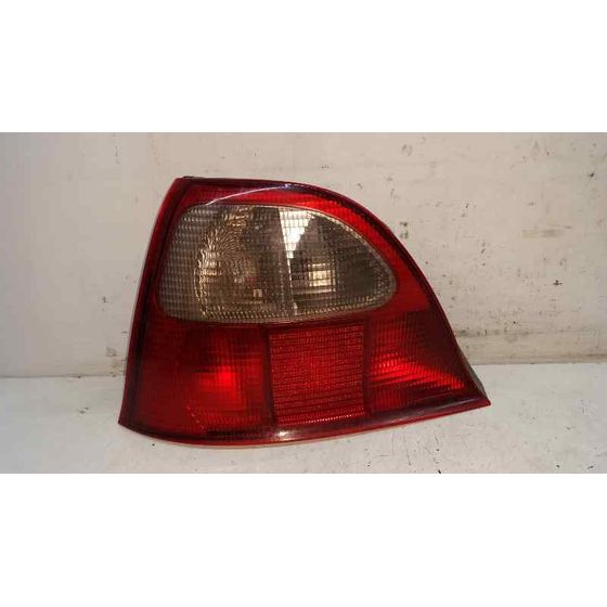 Piloto Trasero Izquierdo Para Mg Rover Serie 25