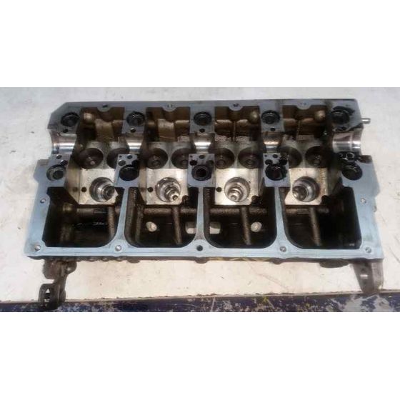 Culata para Volkswagen Passat Berlina (3B3)