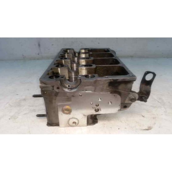 Culata para Volkswagen Passat Berlina (3B3)