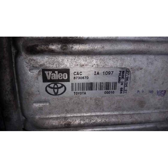 Intercooler Para Toyota Avensis Berlina