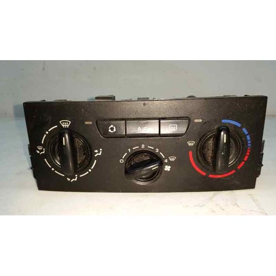 Mando Calefaccion / Aire Acondicionado Para Peugeot 207