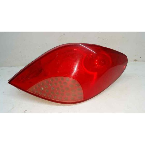 Piloto Trasero Derecho Para Peugeot 207