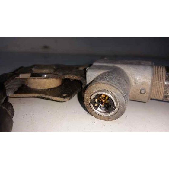 Pretensor Airbag Derecho Para Bmw Serie 5 Berlina