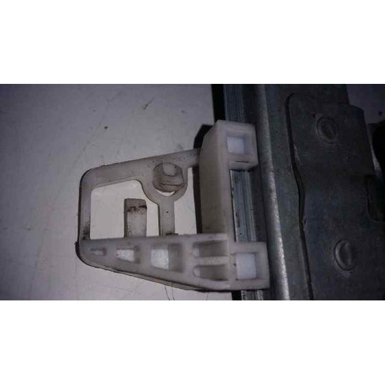 Elevalunas Delantero Derecho para Peugeot 206+